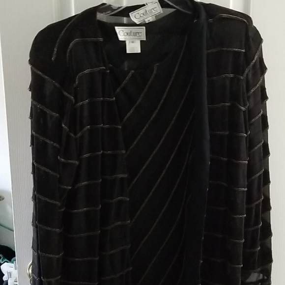 Culture 3 piece skirt with matchin top and jacket - Picture 1 of 3